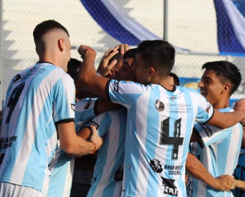 Argentino de Quilmes goleó a Midland y lidera el Apertura de la Primera B